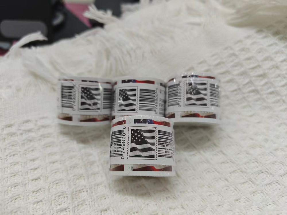 5 rolls of USPS stamps, 500 brand new stamps in total